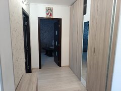 Piata Delfinului